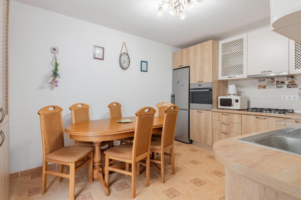 Apartmán Brasov Centrul Vechi - 67Sqm - 2Min To Counsel Square Exteriér fotografie