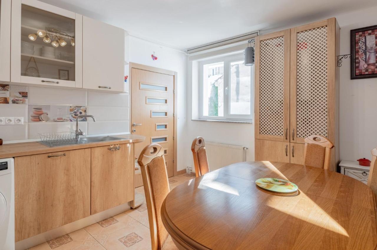 Apartmán Brasov Centrul Vechi - 67Sqm - 2Min To Counsel Square Exteriér fotografie